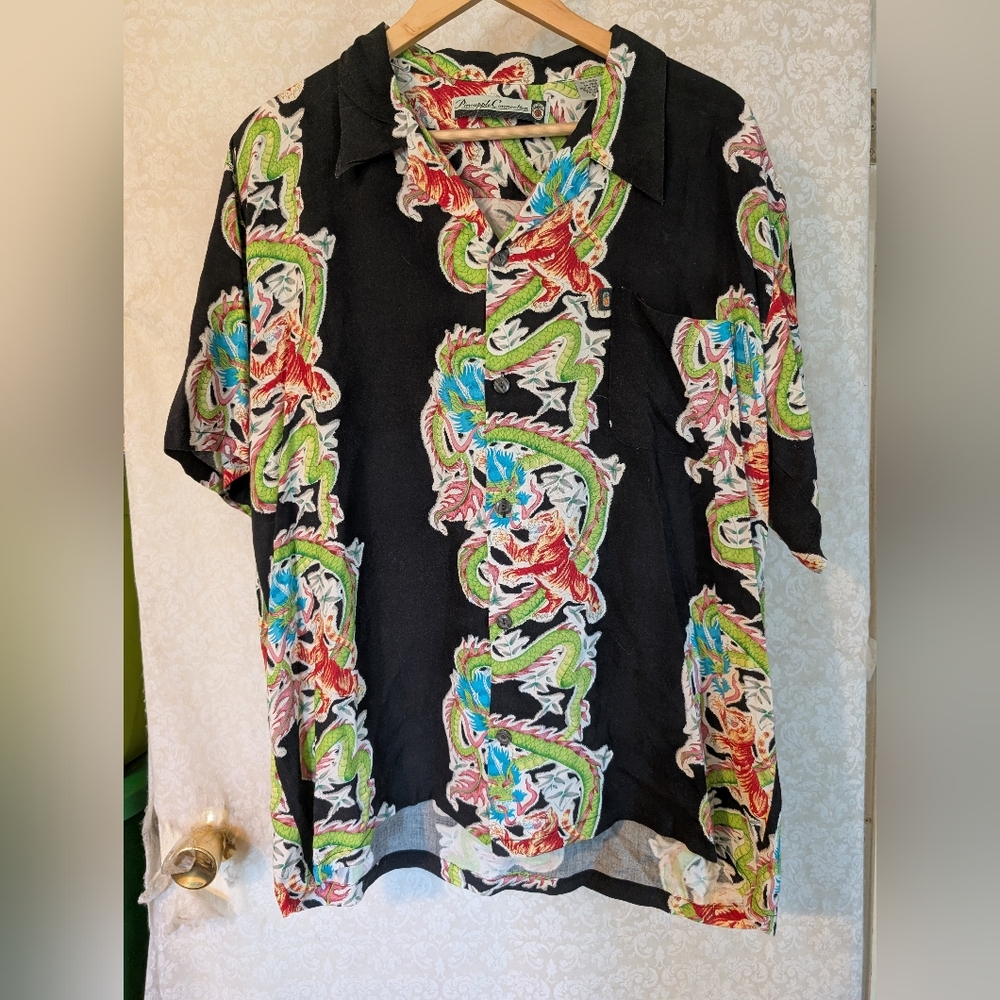 Pineapple Connection Sz.Large‎ 100% Rayon Shirt Button Up